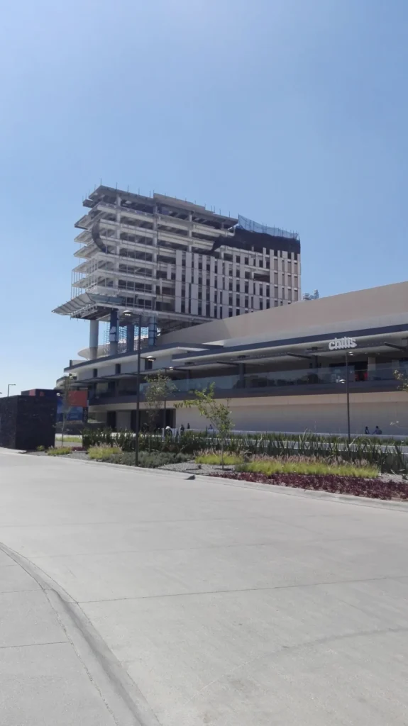 Puerta La Victoria — ingeniería estructural, Alonso Asociados