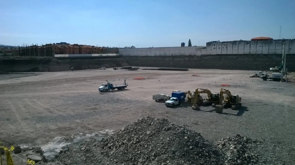 Puerta La Victoria — ingeniería estructural, Alonso Asociados