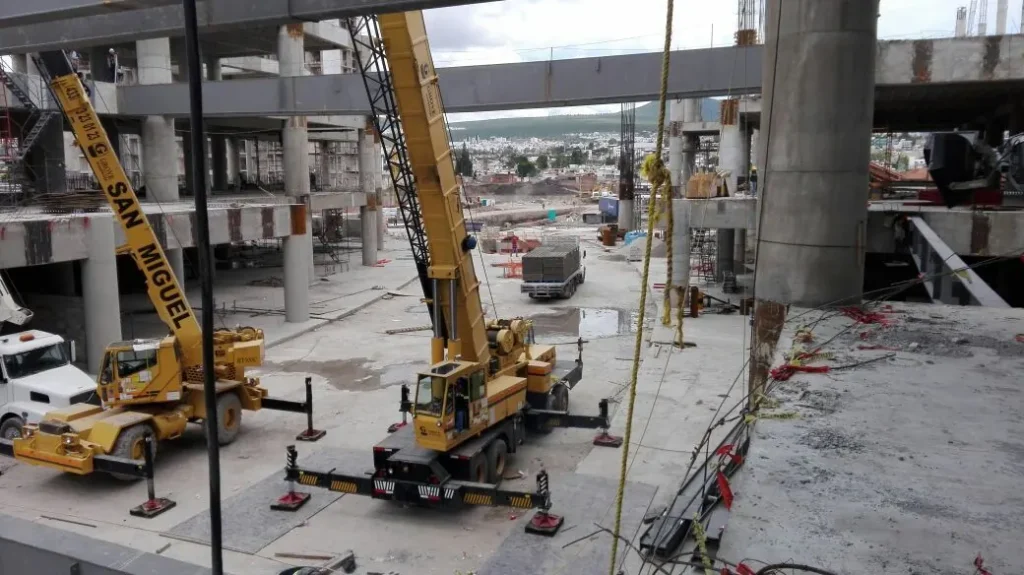 Puerta La Victoria — ingeniería estructural, Alonso Asociados